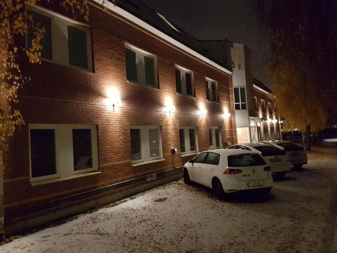 Vandrarhem Uppsala - Portalgatan Bagian luar foto